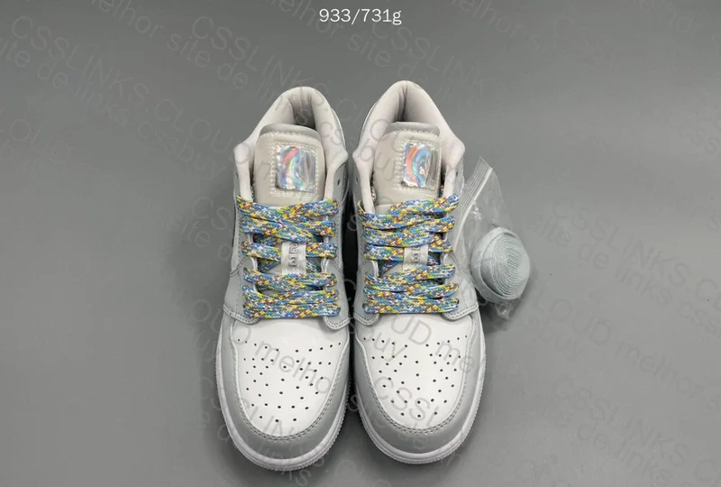 Air Jordan 1 Low Tear Away