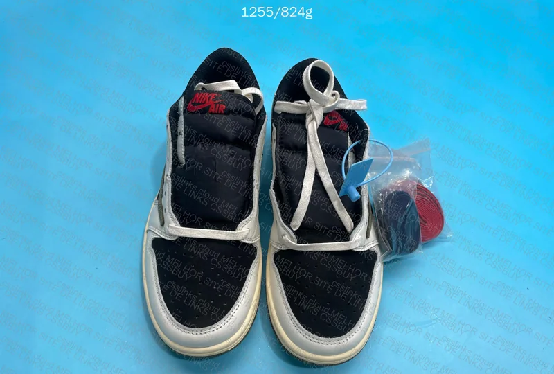 Air Jordan 1 Low Travis Olive 9