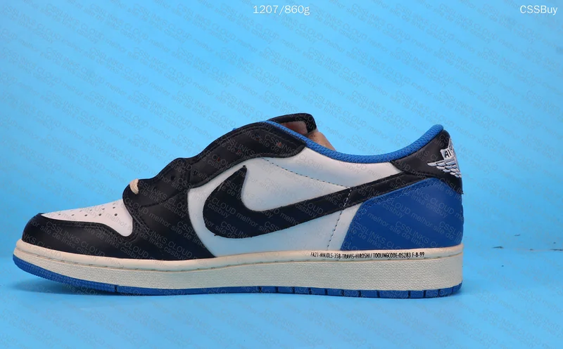 Air Jordan 1 Low Travis Scott [150y] 4