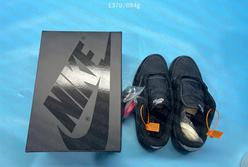 Air Jordan 1 Low Travis Scott Black Phantom