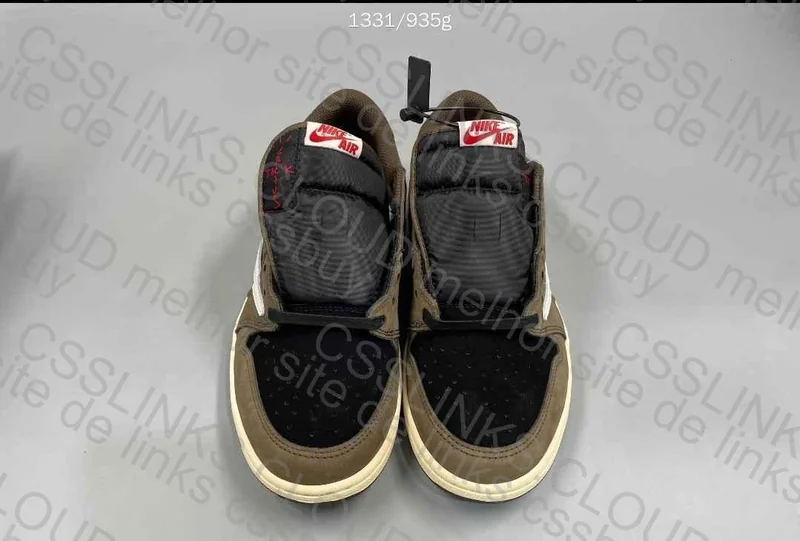 Air Jordan 1 Low Travis Scott Dark Mocha (First Purchase) 4
