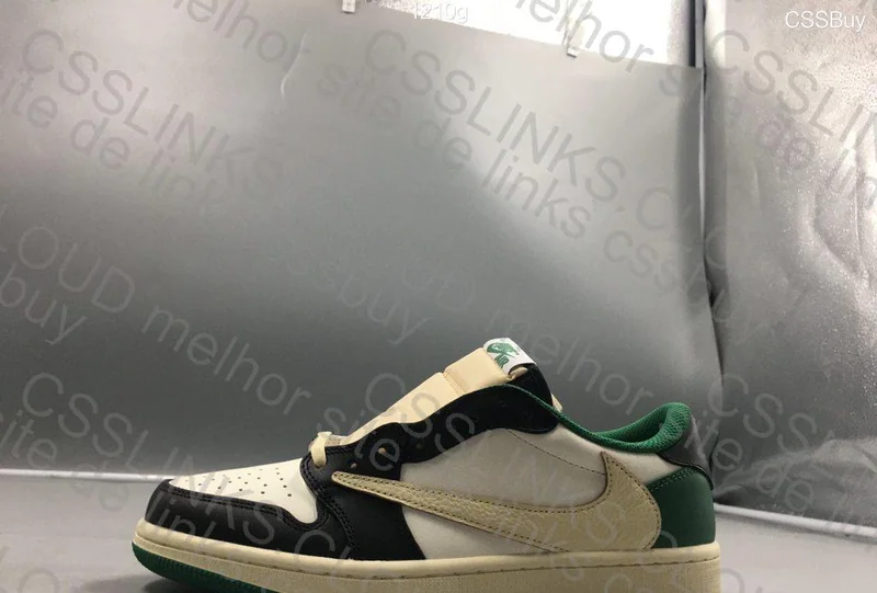 Air Jordan 1 Low - Travis Scott - Fantasy CW Green