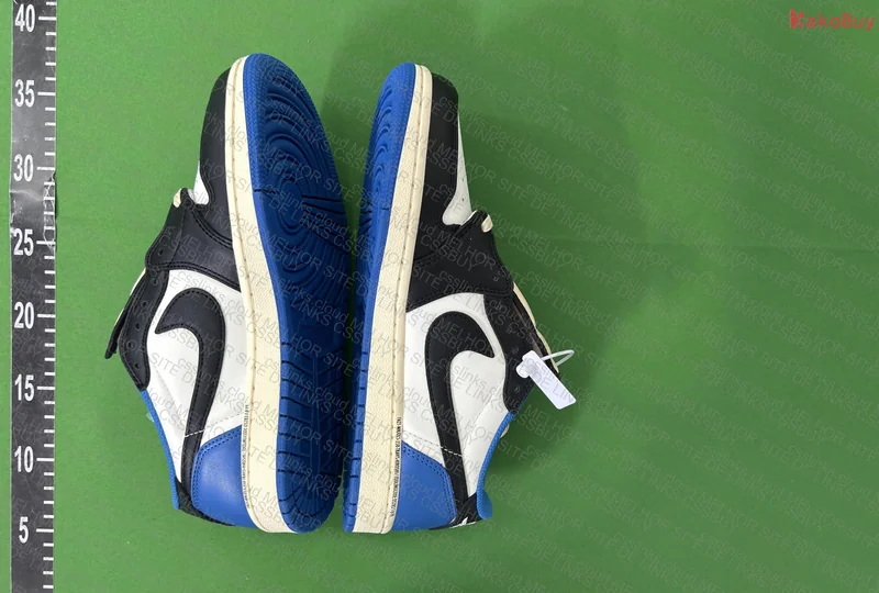 Air Jordan 1 Low Travis Scott Fragment 5