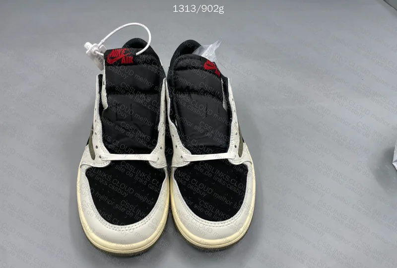 Air Jordan 1 Low Travis Scott Olive