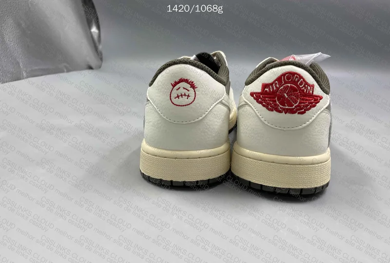 Air Jordan 1 Low Travis Scott Reverse Mocha 2