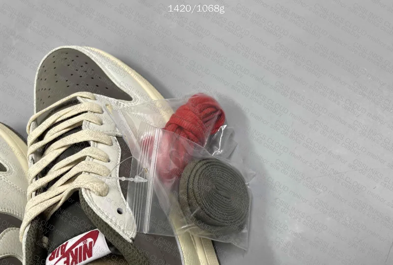 Air Jordan 1 Low Travis Scott Reverse Mocha 7