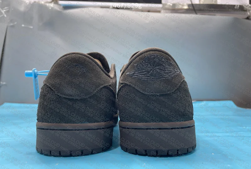 Air Jordan 1 Low Travis Scott Velvet Brown 4