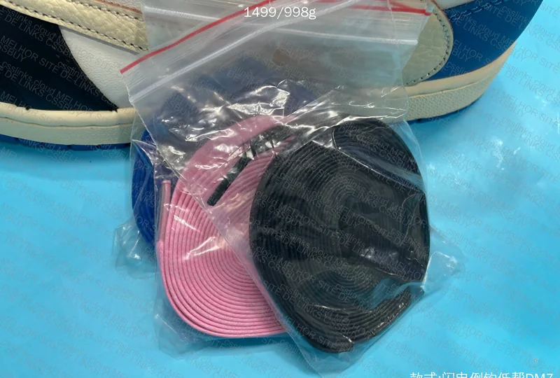 Air Jordan 1 Low Travis Scott x Fragment 8