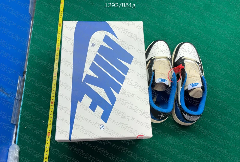 Air Jordan 1 Low 'Travis Scott x Fragment' 5