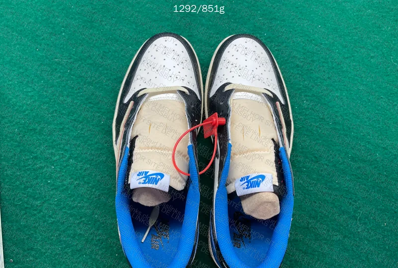 Air Jordan 1 Low 'Travis Scott x Fragment' 9