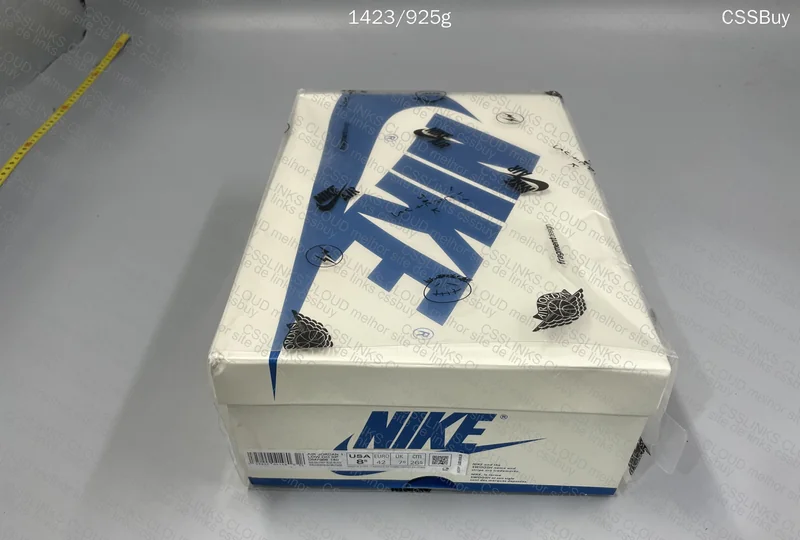 Air Jordan 1 Low Travis Scott x Fragments 10