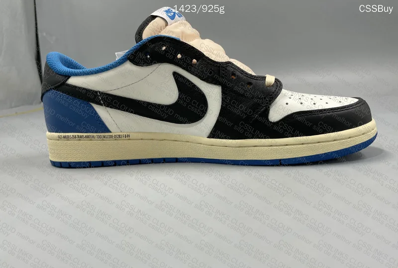 Air Jordan 1 Low Travis Scott x Fragments 6