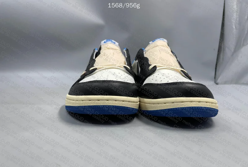 Air Jordan 1 Low Travis x Fragment 2