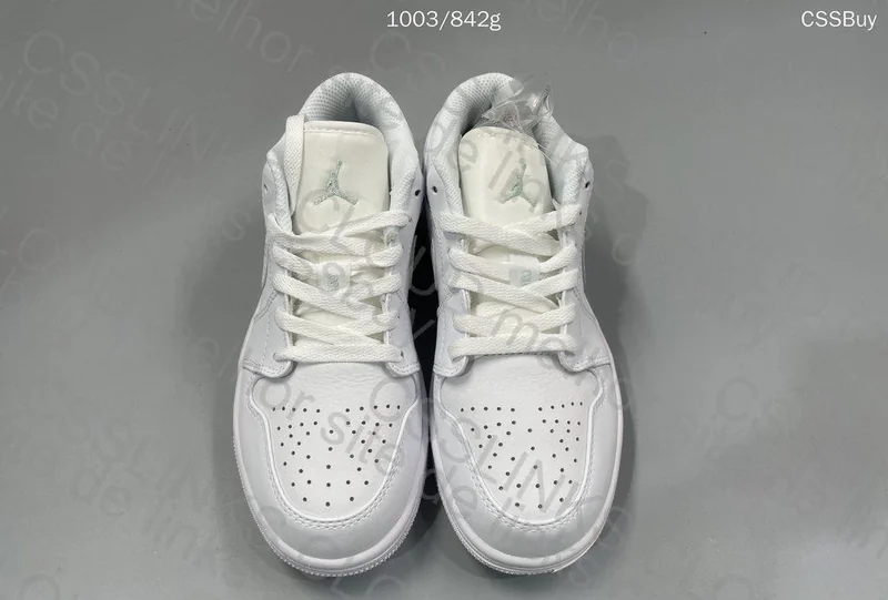 Air Jordan 1 Low 'Triple White'