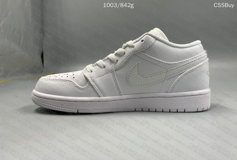 Air Jordan 1 Low 'Triple White' 6