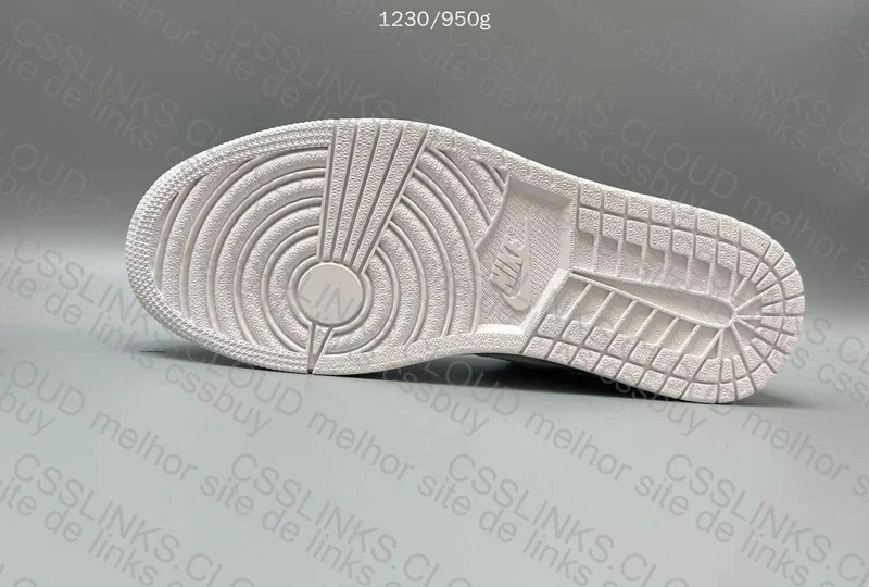 Air Jordan 1 Low Triple White 5