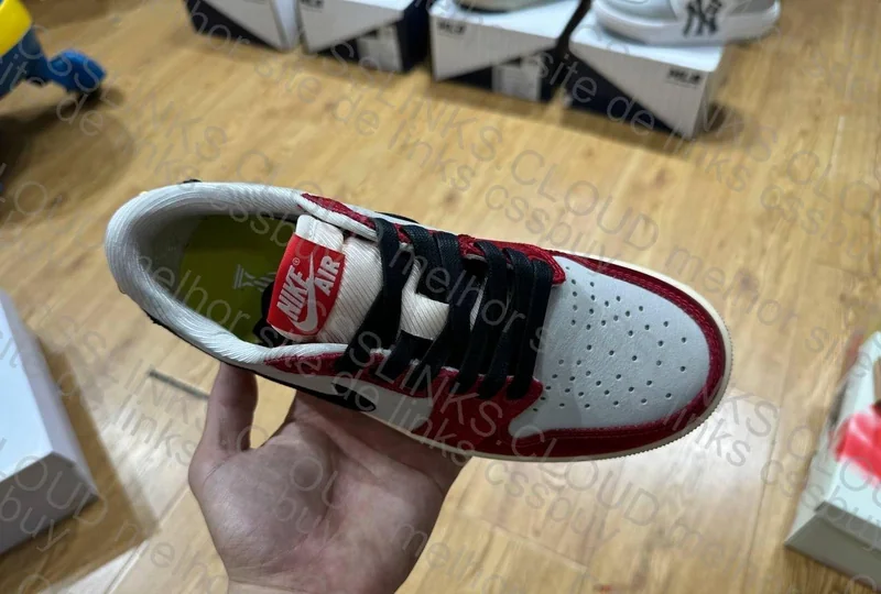 Air Jordan 1 Low Trophy Room 4