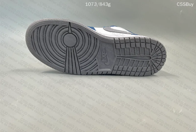 Air Jordan 1 Low True Blue 4