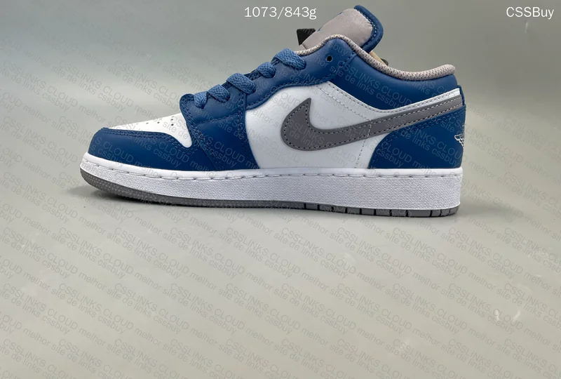 Air Jordan 1 Low True Blue 5
