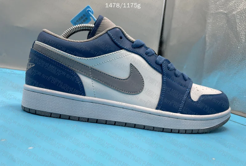 Air Jordan 1 Low True Blue 10