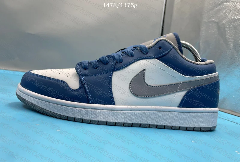 Air Jordan 1 Low True Blue 9