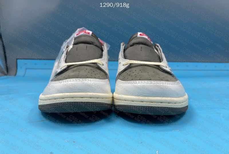 Air Jordan 1 Low TS 2