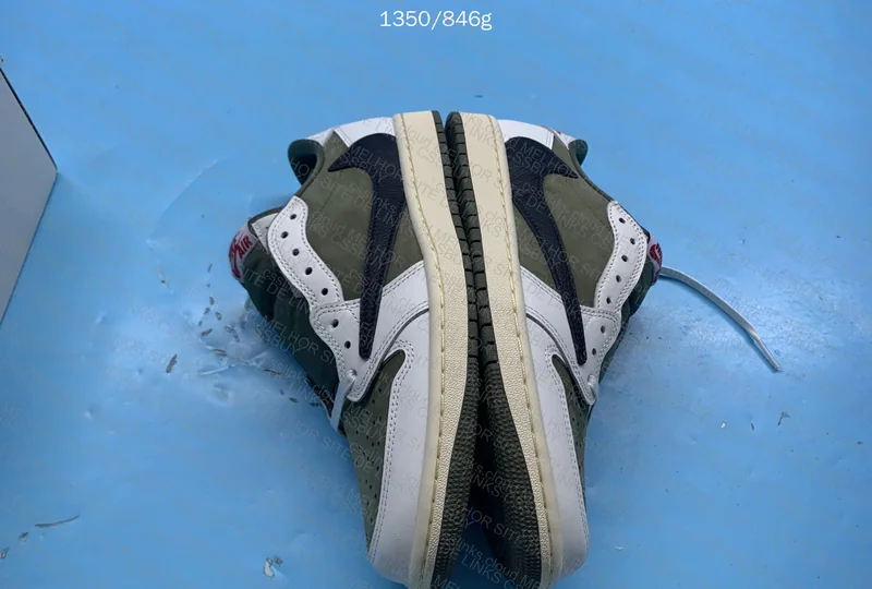 Air Jordan 1 Low TS Olive 6