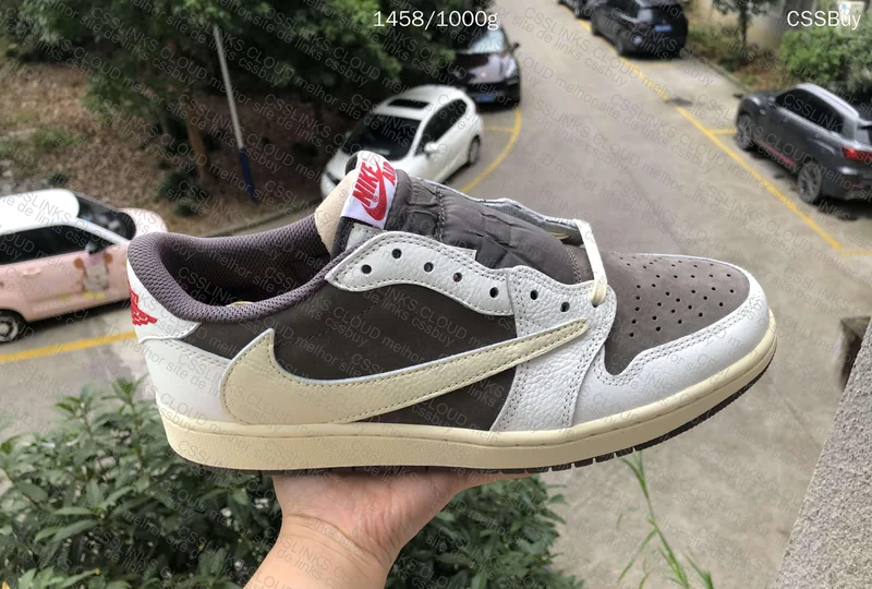 Air Jordan 1 Low TS Reverse Mocha 3