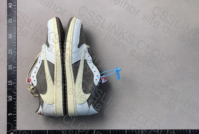 Air Jordan 1 Low TS Reverse Mocha 2