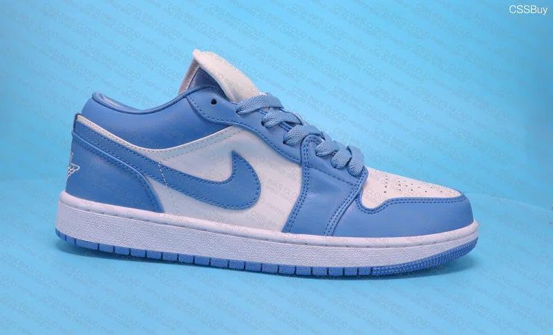 Air Jordan 1 Low UNC 4