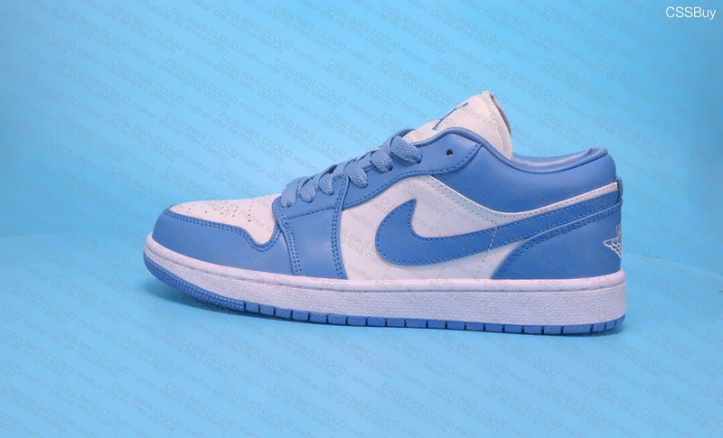 Air Jordan 1 Low UNC 6