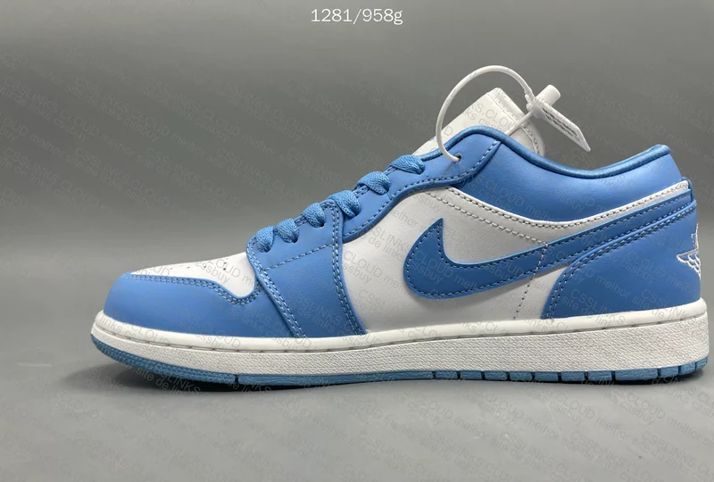 Air Jordan 1 Low UNC DT