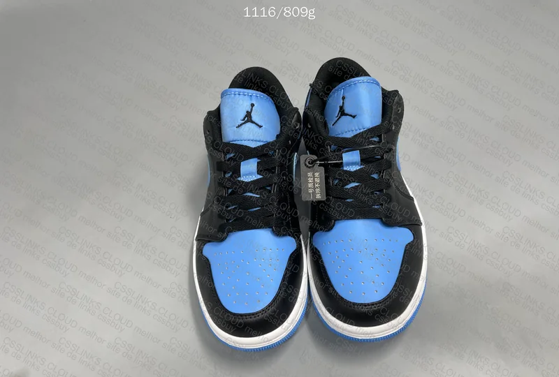 Air Jordan 1 Low University Blue 5