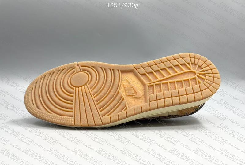 Air Jordan 1 Low Voodoo 3