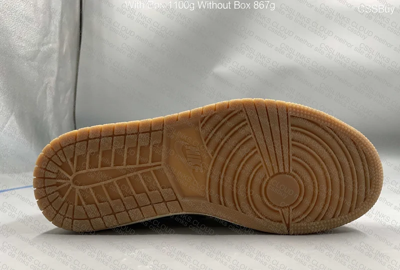 Air Jordan 1 Low Voodoo 5