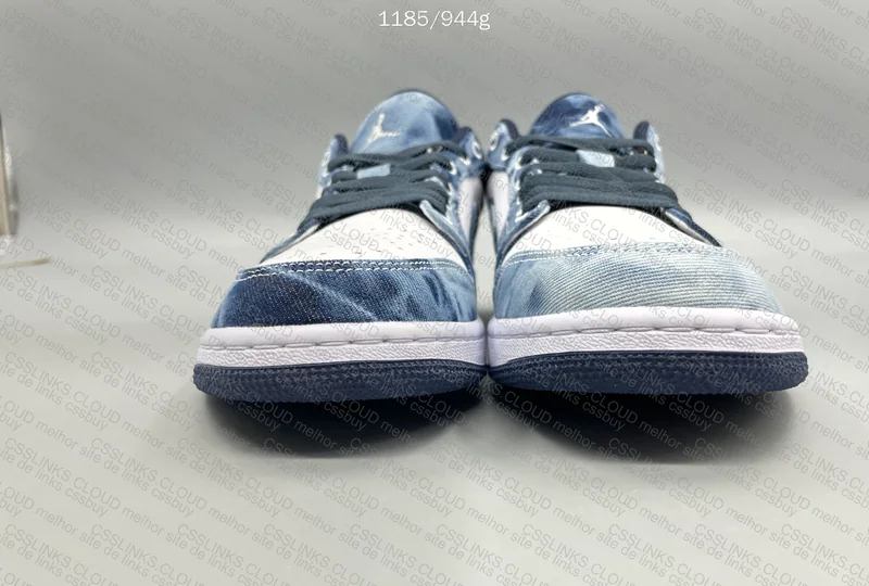 Air Jordan 1 Low 'Washed Denim' 4