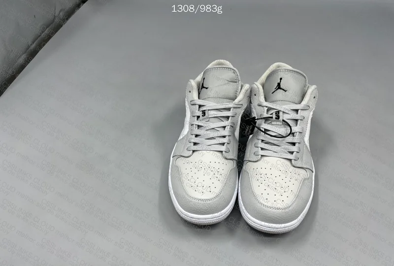 Air Jordan 1 Low - White Camo (DC9036-100) 6
