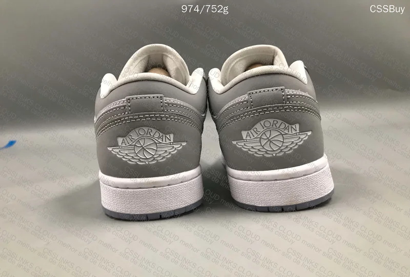 Air Jordan 1 Low Wolf Grey 5