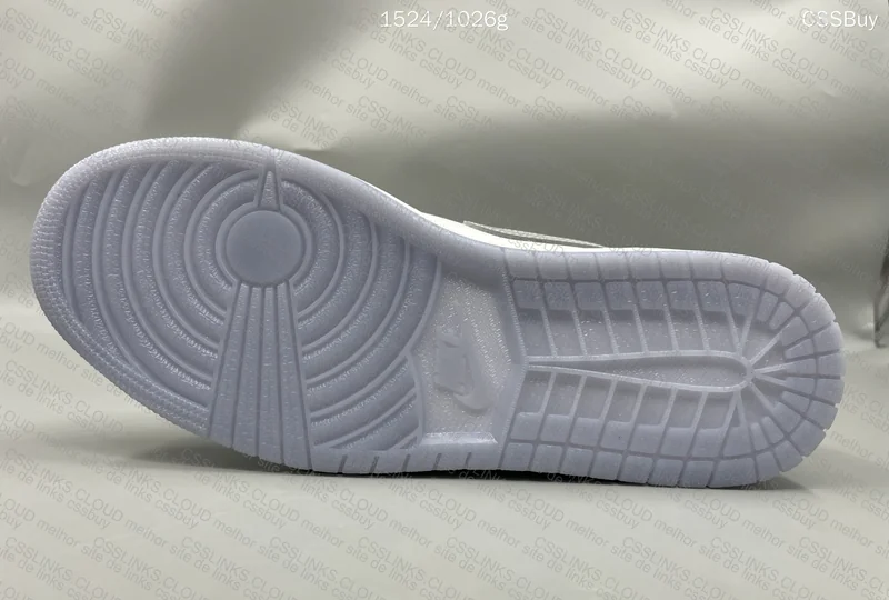 Air Jordan 1 Low Wolf Grey 6