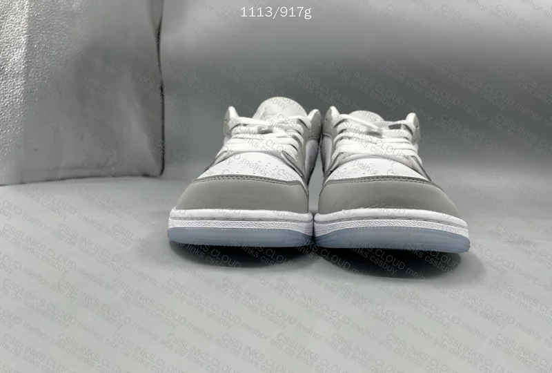 Air Jordan 1 Low - Wolf Grey 2