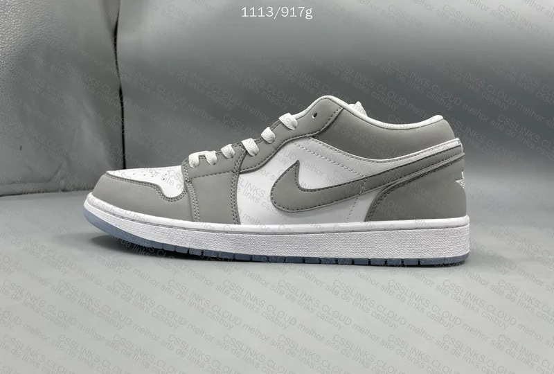 Air Jordan 1 Low - Wolf Grey 8
