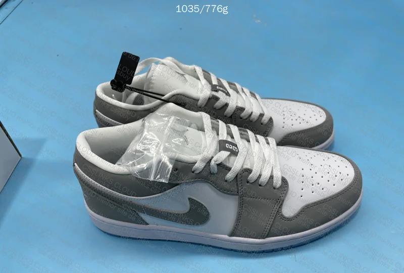 Air Jordan 1 Low Wolf Grey (SALE) 2