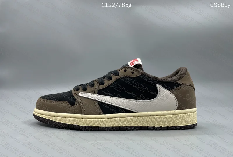 Air Jordan 1 Low x Travis Scott 3