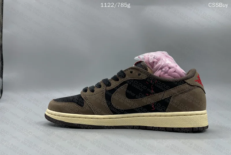 Air Jordan 1 Low x Travis Scott 5