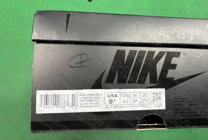 Air Jordan 1 Low X Travis Scott Black Phantom 2