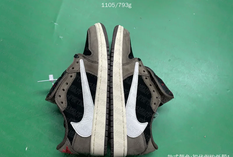 Air Jordan 1 Low x Travis Scott 'Dark Mocha' 7