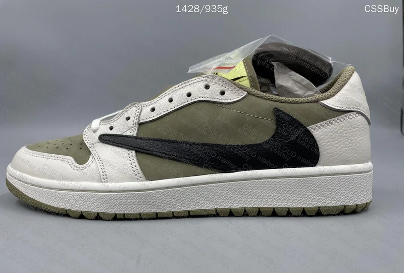 Air Jordan 1 Low x Travis Scott Golf 7