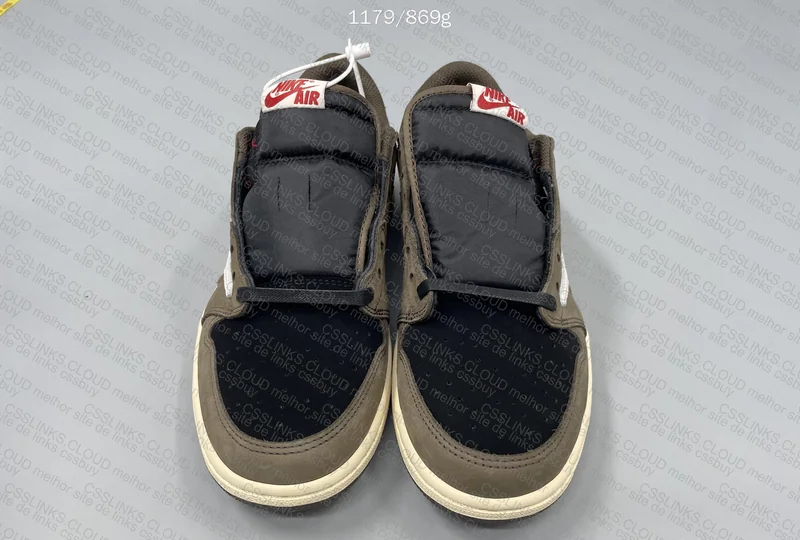 Air Jordan 1 Low x Travis Scott Mocha