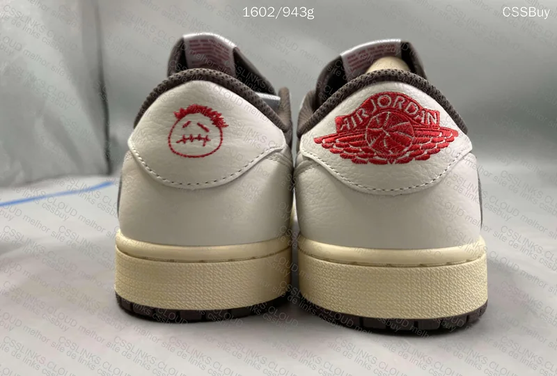 Air Jordan 1 Low x Travis Scott Reverse Mocha 3