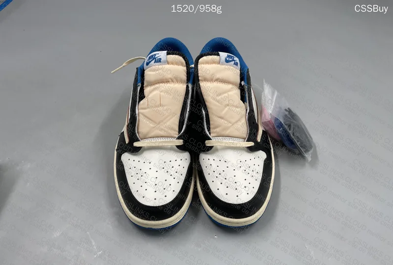 Air Jordan 1 Low x Travis Scott x Fragment 3